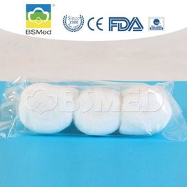 Odorless First Aid Cotton Balls , Medical Grade Cotton Balls Eco - Friendly